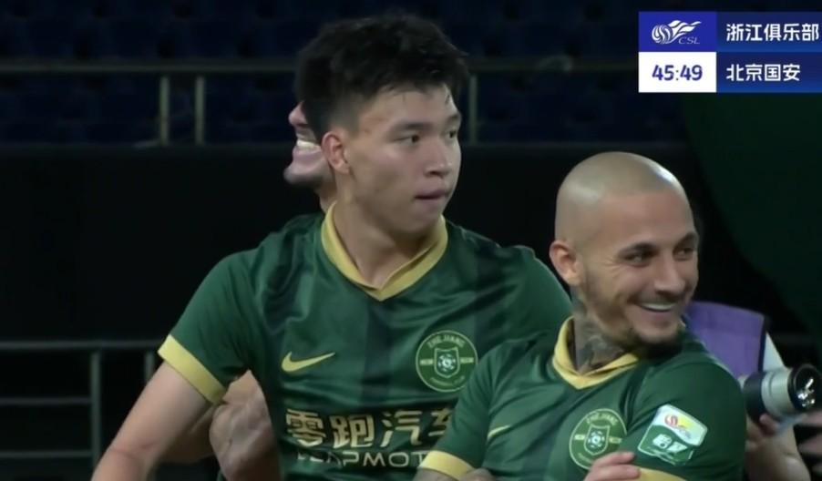尤其是武磊, 孩子的, 甚至在对阵