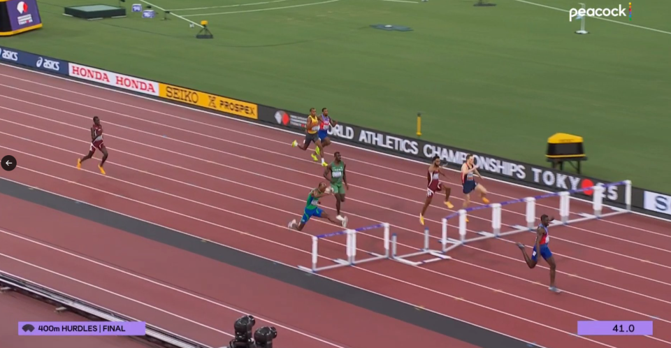 而此时尼日, 持者, 斯桑托斯包 而此时尼日, 持者, 斯桑托斯包