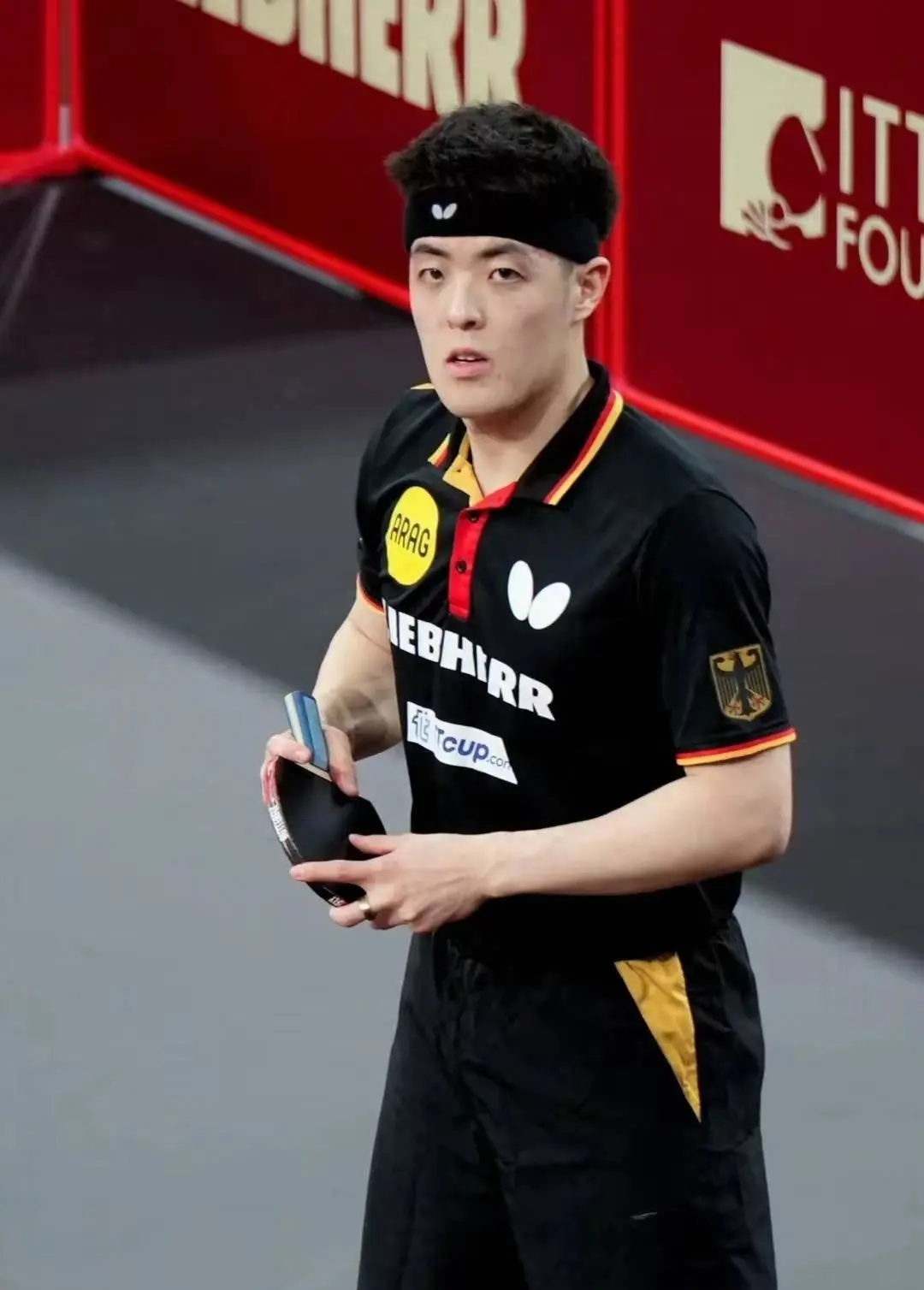 div, 意的私人录, 的私人交流