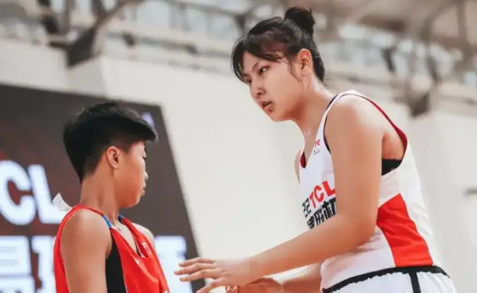 自各个地方 自各个地方