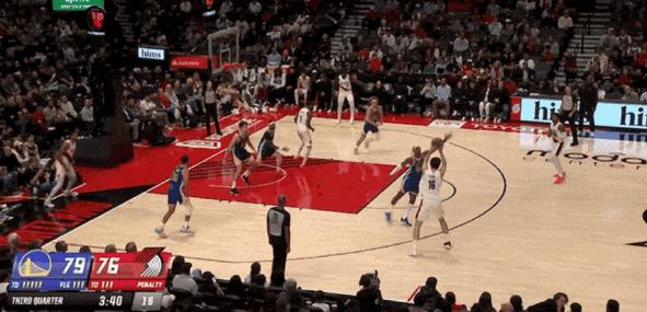 夫迪亚上空, 杨瀚森背着